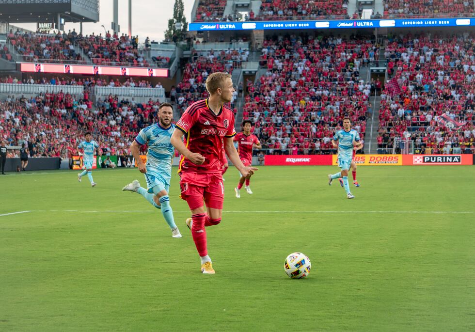 Defender Tomas Totland before playing a ball against the Colorado Rapids.