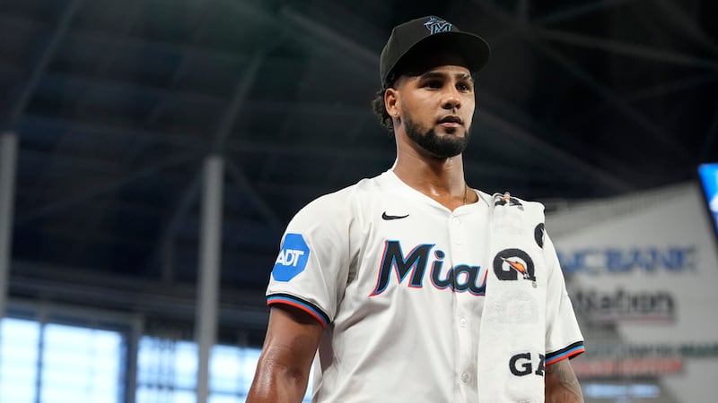 Diamond in the rough? Cardinals claim 24-year-old starter from Marlins