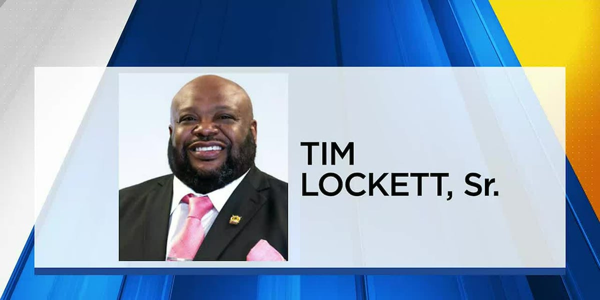 Timothy Lockett East St. Louis parents calling for ex-public works director to step ...