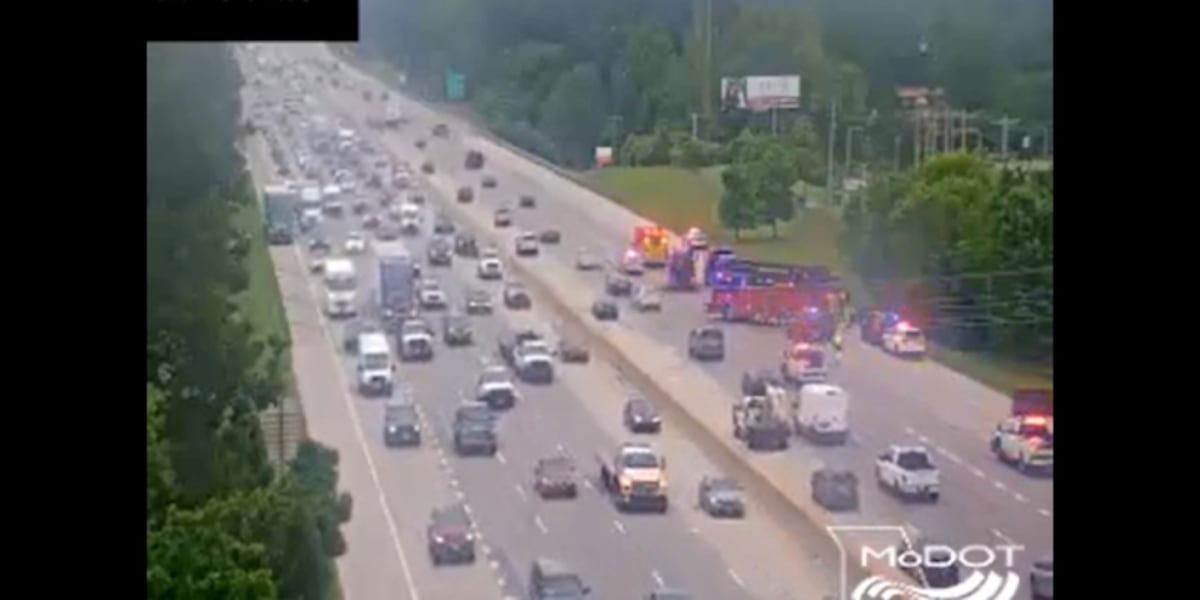 Traffic Alert: NB I-270 closed at Dorsett after crash
