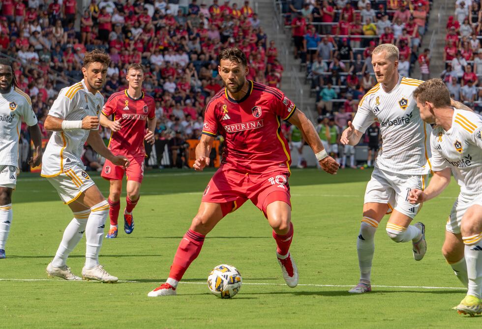 Midfielder Eduard Löwen navigates through the LA Galaxy midfield.