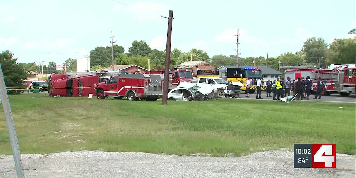 Witnesses describe ‘horrific' scene after crash involving a fire truck in Cahokia Heights
