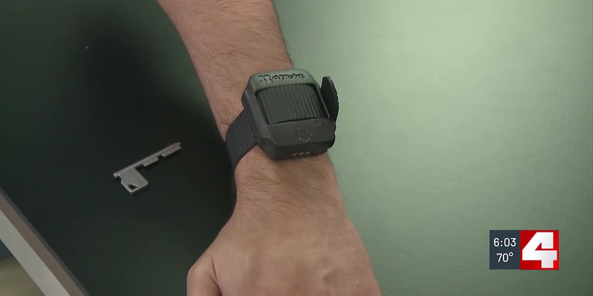 Electric Monitoring Inmate Area jails use tech to monitor inmates’ health