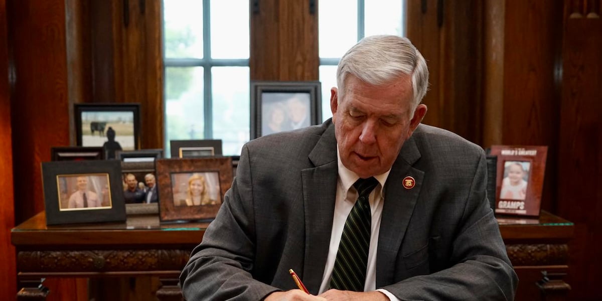 Gov. Parson signs executive order in preparation of forecasted winter weather Gov. Parson signs executive order in preparation of forecasted winter weather